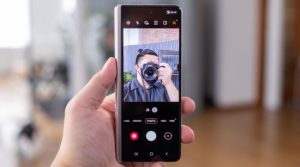 Thay camera trước Samsung Z Fold 3 2 camera truoc samsung z fold 3