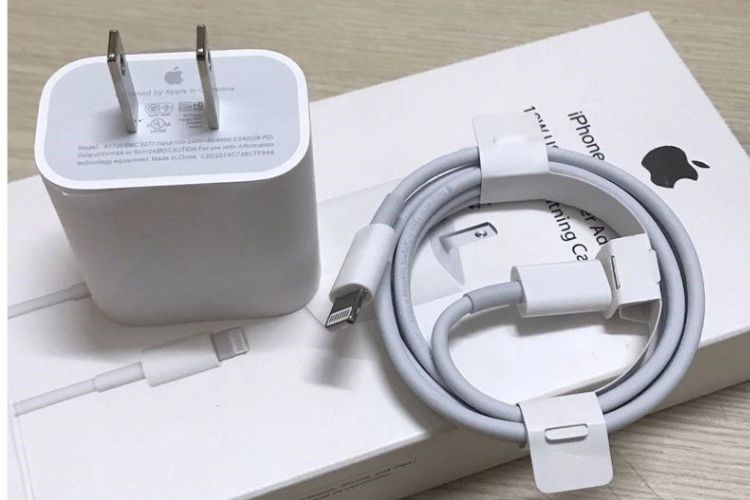 thay cam ung iphone 15 pro max 2