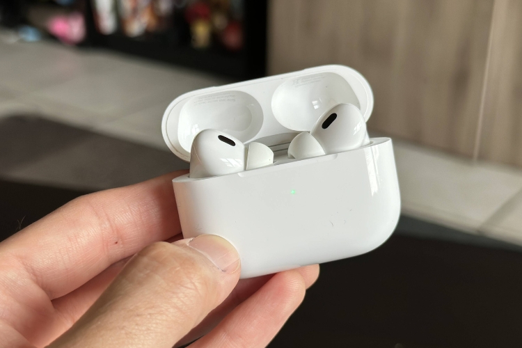 Thay loa AirPods Pro 2022 4 thay loa airpods pro 2022
