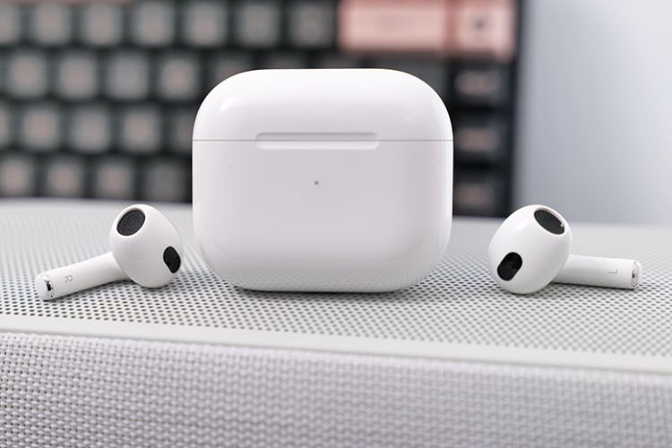 thay mic airpods 3 6