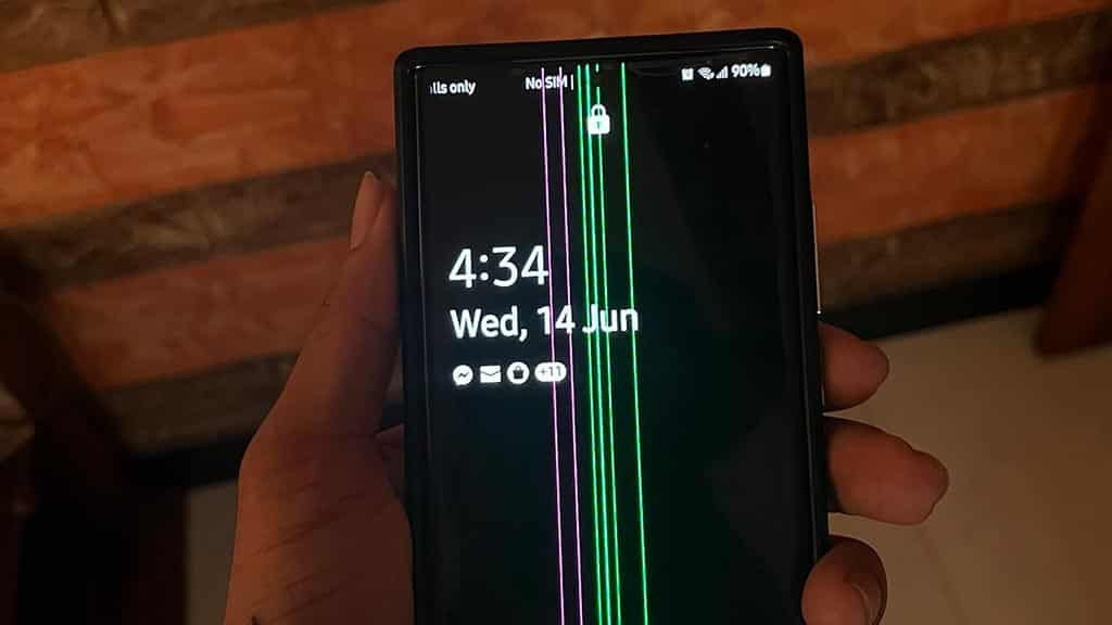 Thay màn hình Vivo Y22 4 80.3 nguyen nhan khien man hinh vivo hu loi