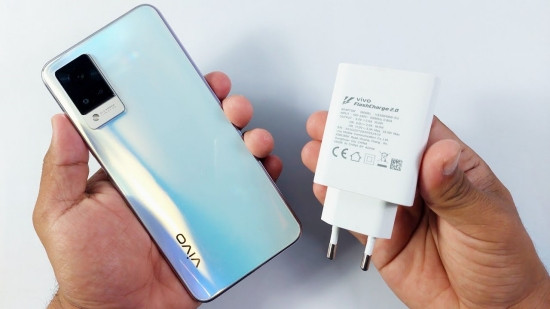 Thay pin Vivo V21 3 86.2 pin vivo v21 bi chai