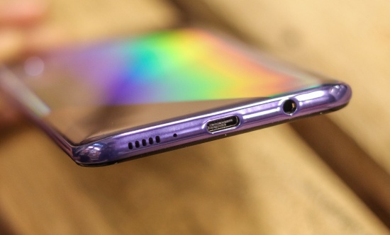 Thay jack tai nghe Samsung A50 2 thay jack tai nghe Samsung A50 2