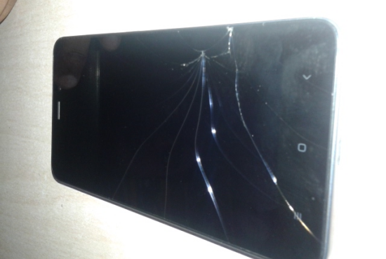 13.2thay mat kinh xiaomi redmi 4a