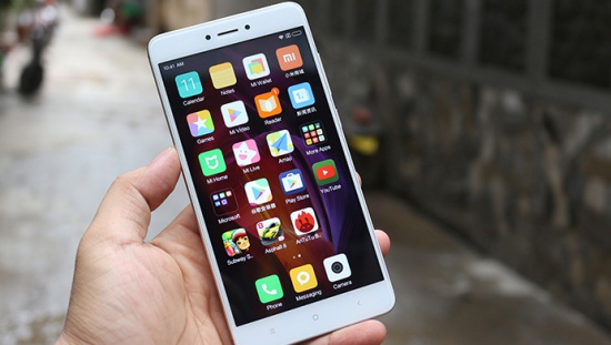 Thay màn hình Xiaomi Redmi Note 4x 2 23.1Thay man hinh Xiaomi Redmi Note 4X 2