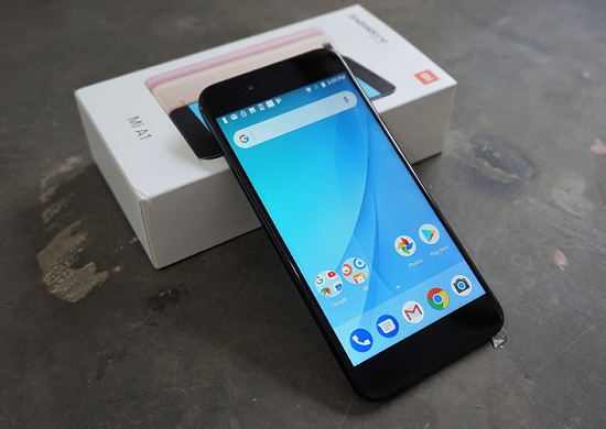 Dịch vụ thay mặt kính Xiaomi Mi A1 dich vu thay mat kinh xiaomi mi a1