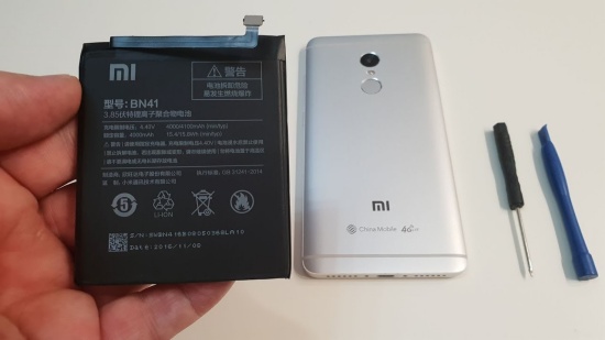 Nếu pin Redmi Note 4 bị chai, bạn sẽ cần thay mới bộ phận này cho máy. thay pin Xiaomi Redmi Note 4