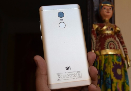 Redmi Note 4 sở hữu dung lượng pin ấn tượng thay pin Xiaomi Redmi Note 4