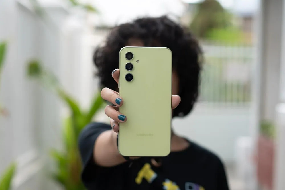 Thay vỏ Samsung A54 nhanh chóng Thay vỏ Samsung A54 nhanh chóng