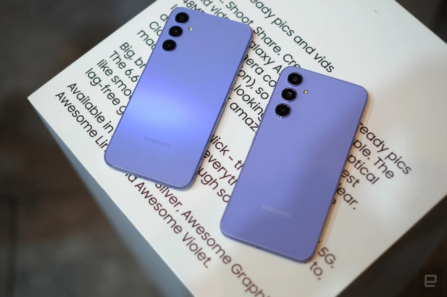 Thay vỏ Samsung A54 lấy liền Thay vỏ Samsung A54 lấy liền