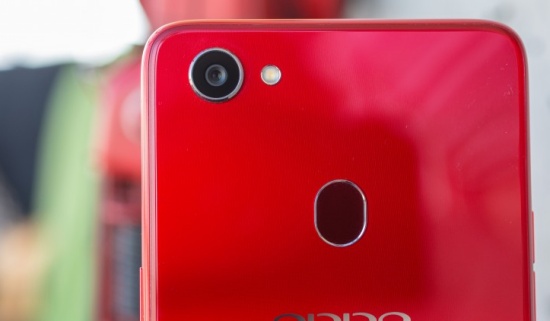 Camera là bộ phận dễ bị hư hỏng trên Oppo F7 thay camera Oppo F7