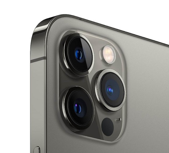 Thay kính camera iPhone 12 Pro Max giá rẻ uy tín