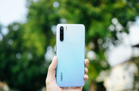 Loa ngoài Oppo A91 bị hư sẽ gây nhiều phiền toái cho người dùng Loa ngoài Oppo A91 bị hư sẽ gây nhiều phiền toái cho người dùng
