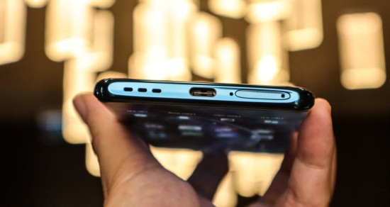 Thay loa ngoài Oppo Find X2 Pro Thay loa ngoài Oppo Find X2 Pro