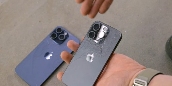 Thay mặt kính lưng iPhone 15 Pro Thay mặt kính lưng iPhone 15 Pro